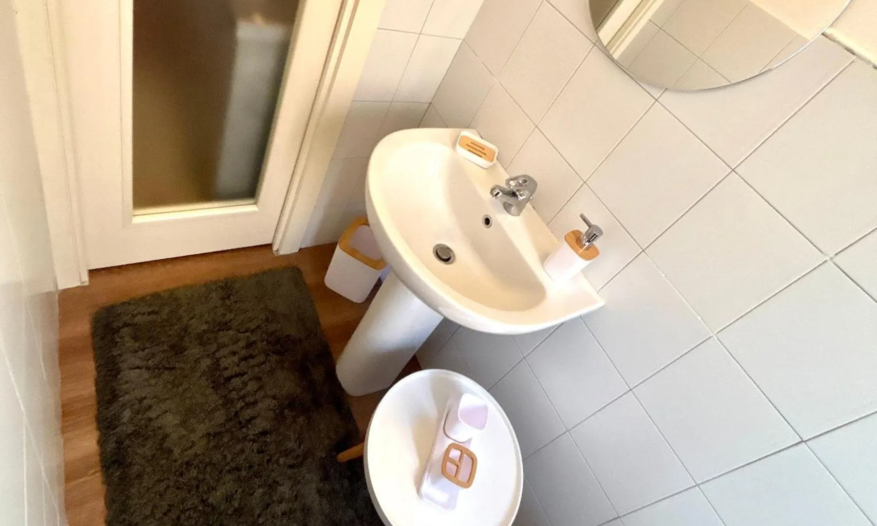 Nura'S - Guesthouse Maiorca Alghero 0*,  Italy